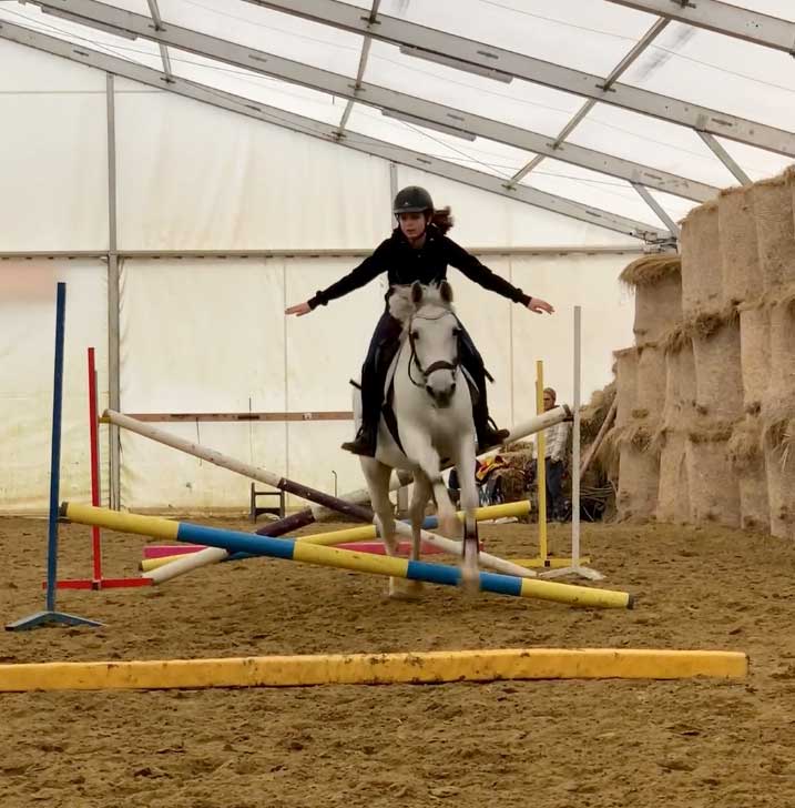 Nauka jazdy konnej w JKS Olsza