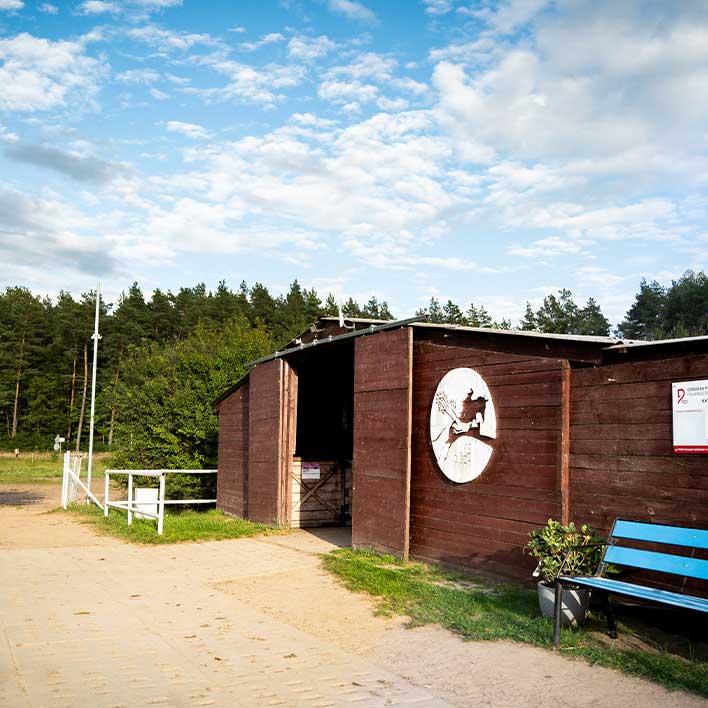 Pensjonat dla koni i treningi w JKS Olsza