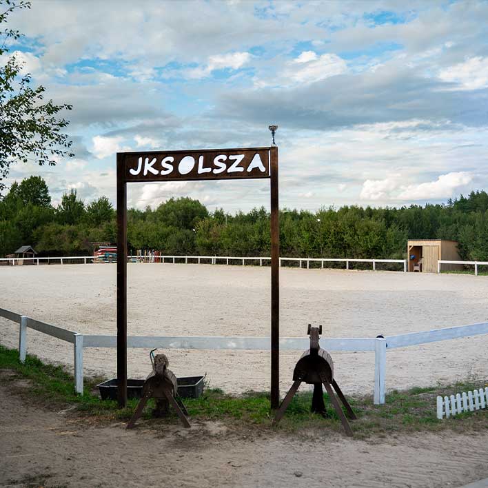 Pensjonat dla koni i treningi w JKS Olsza